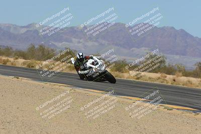 media/Mar-23-2025-CVMA (Sun) [[674f32b282]]/Race 7-Formula LW Twins Shootout/